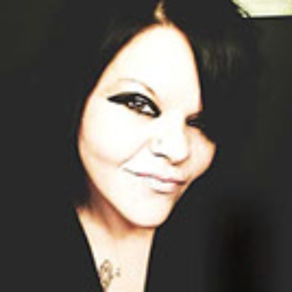 lesliely